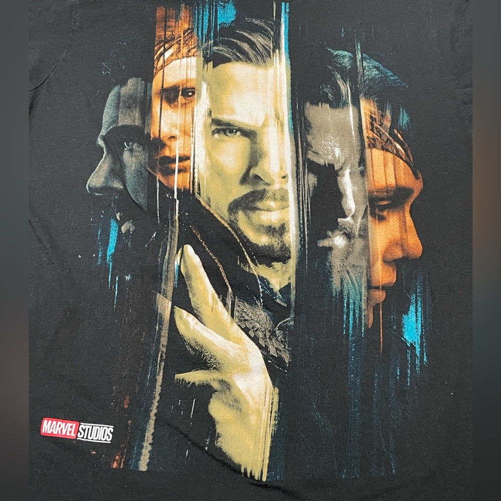 Adult small Marvel Doctor Strange Multiverse of madness fraphic short great cond - Picture 2 of 5